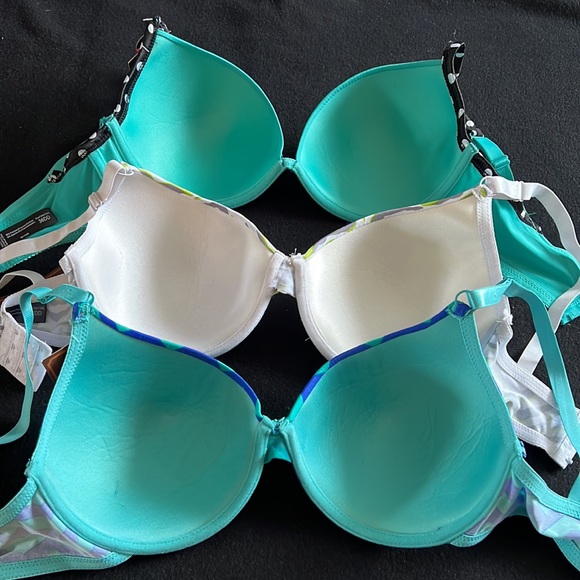 3/$20 NWT Lightly Lined Bow Bras and Deep Plunge Bra size 36DD - Picture 2 of 16